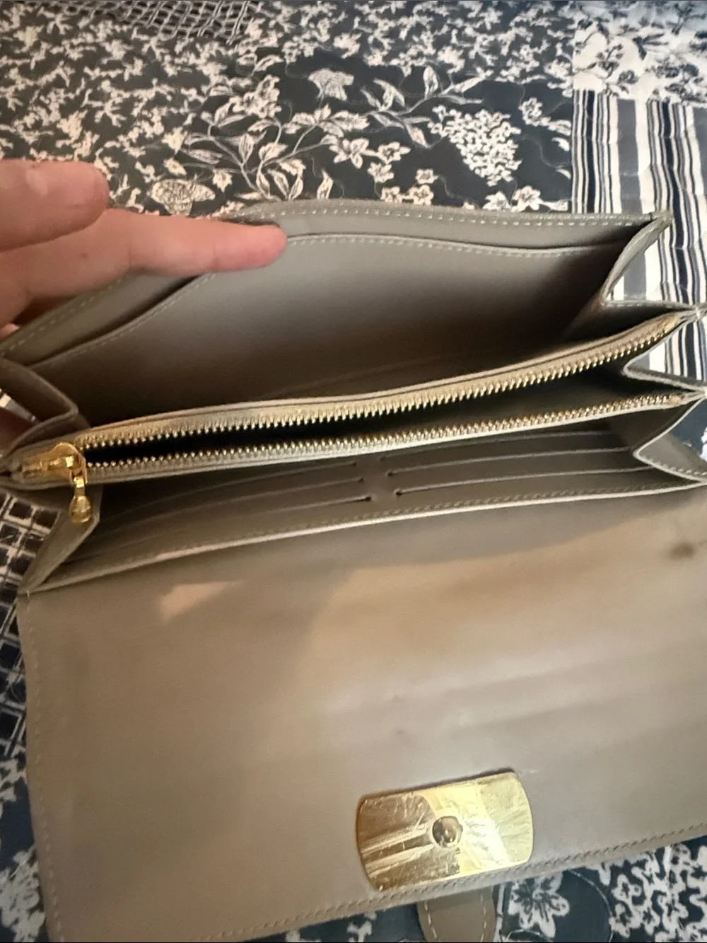 Louis Vuitton Classic Leather Wallet in Taupe with Gold Accent